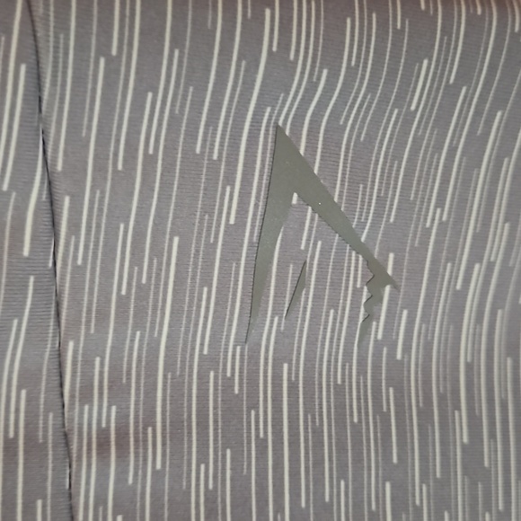 GYMSHARK Leggings  XL Grey Yellow Pre-owned  like new. - Picture 4 of 9